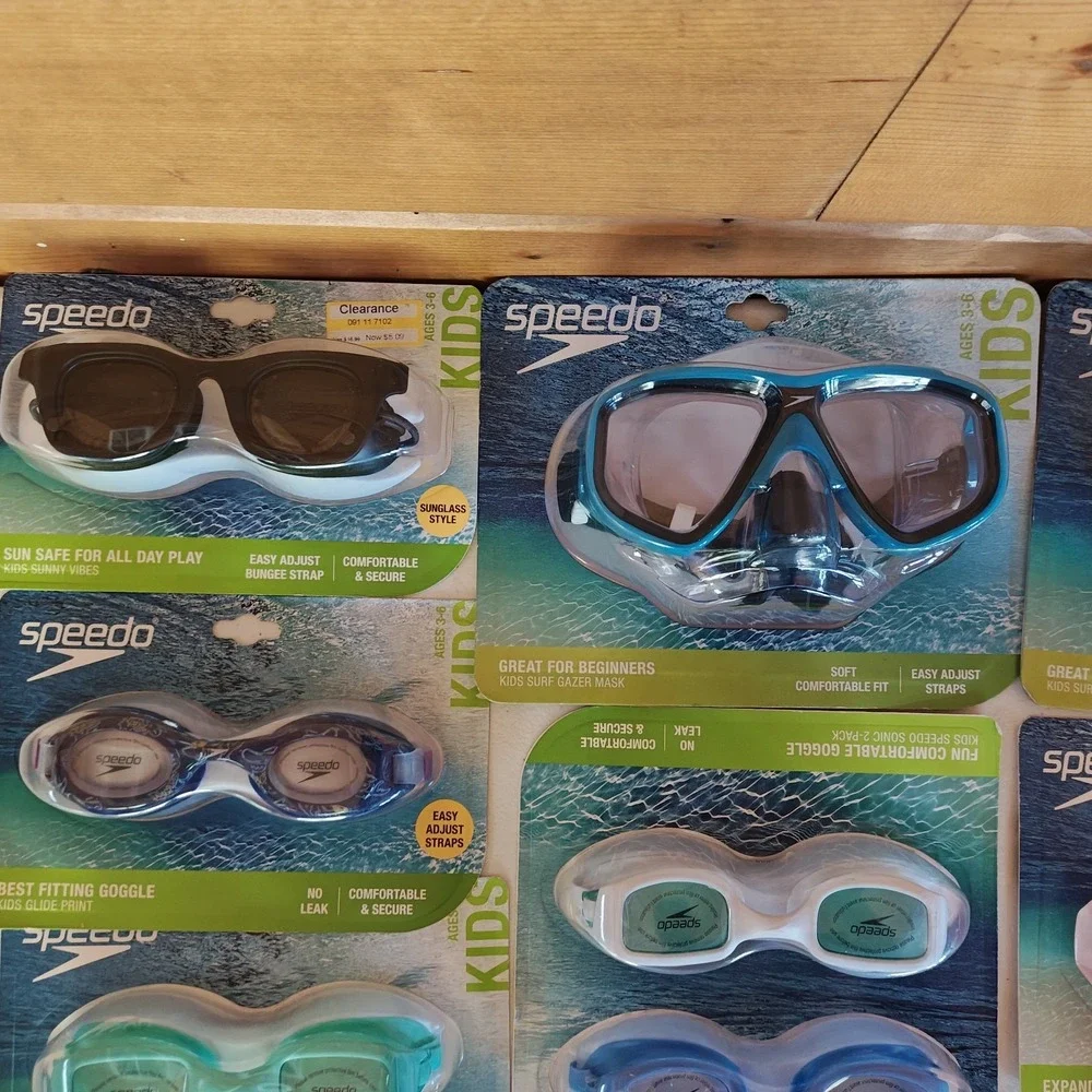 Lot of 22 Sealed Speedo Kids Goggles Sz 3-6 Favors Birthday No Duplicates‎ B3